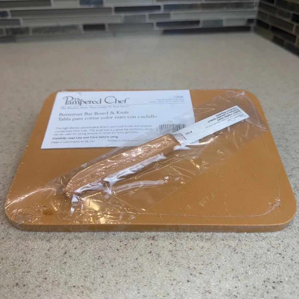 NEW Pampered Chef Butternut Bar Board 1008 & Quikut Paring Knife 1252 Set Sealed
